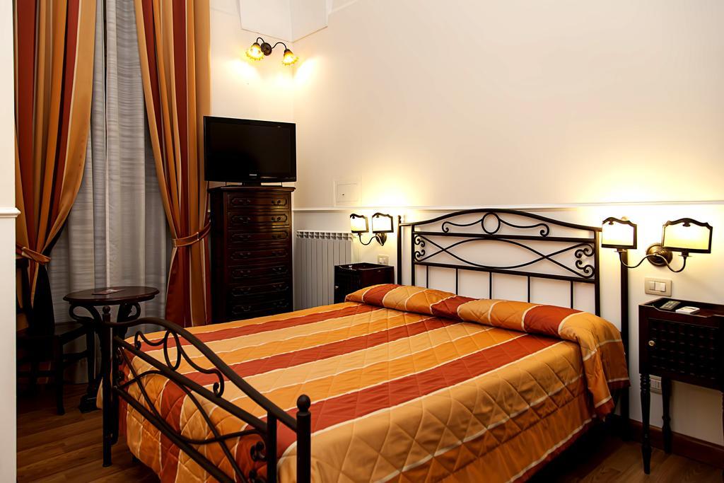 Antico Belvedere B&B ليتشي الغرفة الصورة