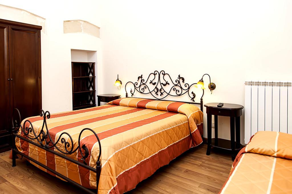 Antico Belvedere B&B ليتشي الغرفة الصورة